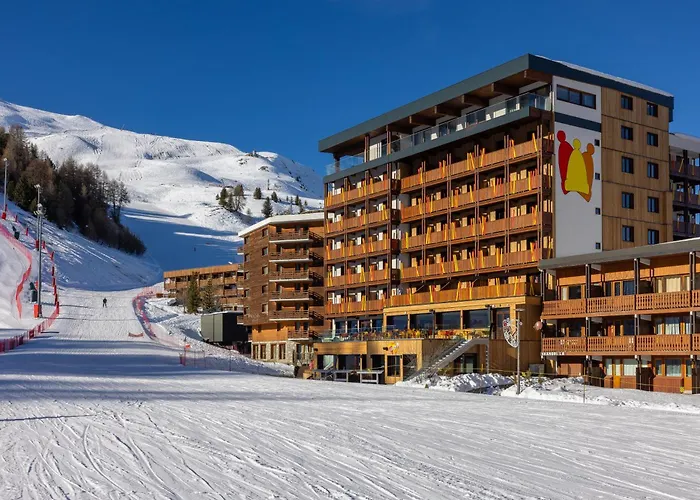 PopAlp la Plagne - Hôtel et Restaurant