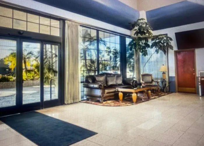 Hiltop Hotel Bakersfield