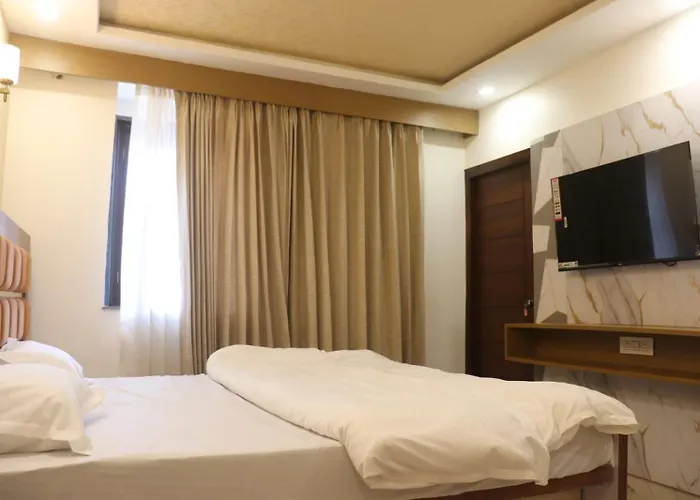 Hotel Nirmal Bhawan Haridwar