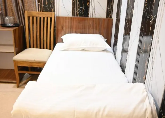 Hotel Omkar Residency Varanasi