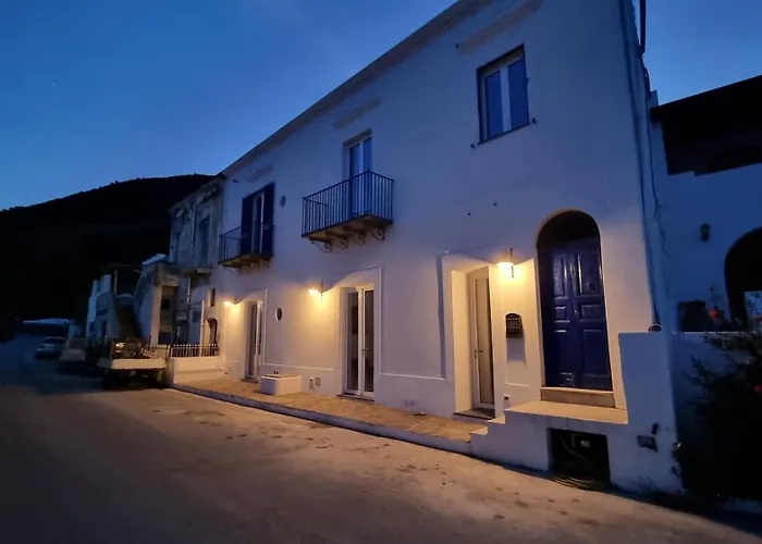 Hotel Brezza Di Terra Santa Marina Salina