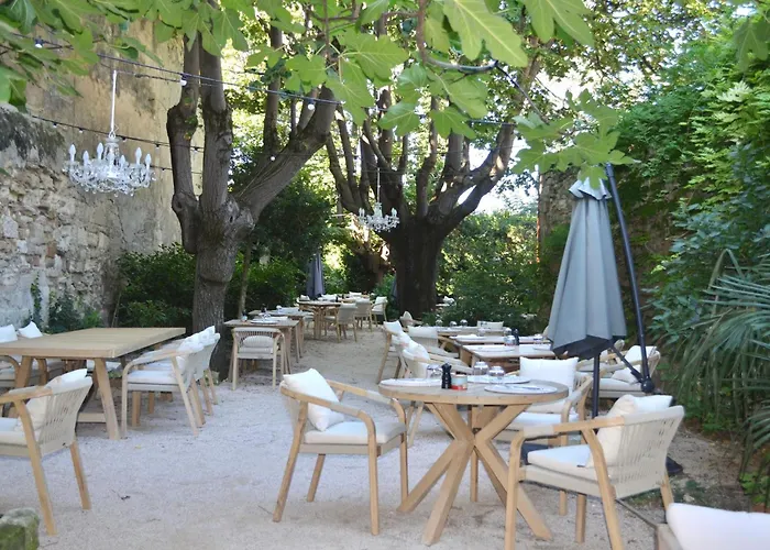 Bed and Breakfast L'Heure Bleue à Villeneuve-lès-Avignon