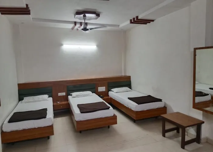 Hotel Kinara Inn Ahmedabad