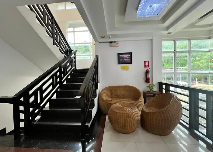 Citrine Tourist Inn El Nido