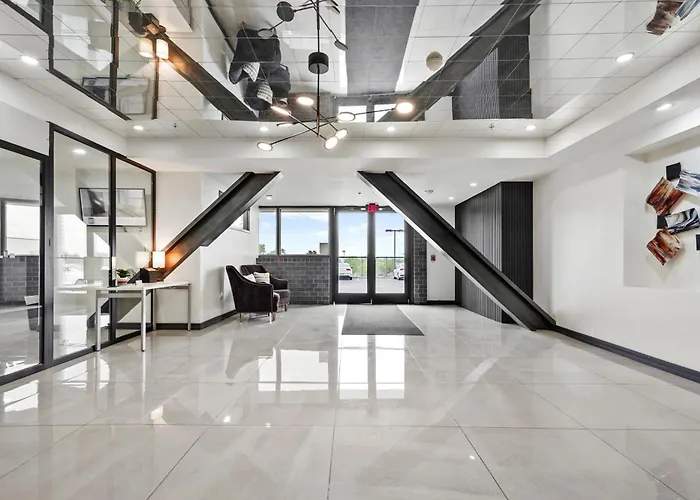 Reese Tower Aparthotel Tulsa