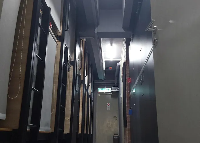 Bricks Backpackers Sleepbox Hotel Tanah Rata