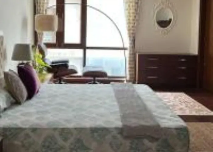 Luho Grande Bed & Breakfast Bangalore