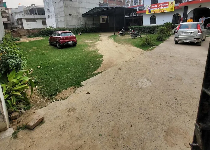 Pushpa Vatika Hotel Faizabad