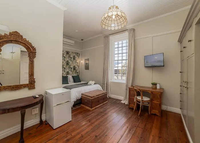 Nantes-Vue Bed & Breakfast Paarl