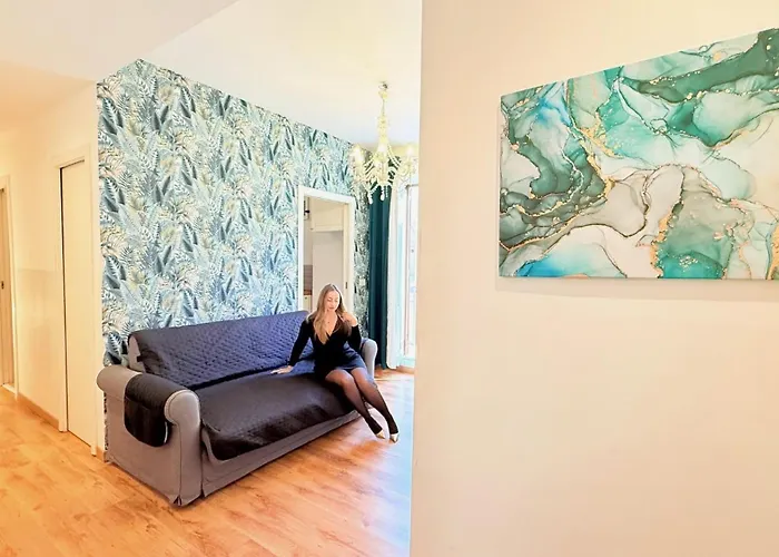 Dimora Frattina Bed & Breakfast Rome