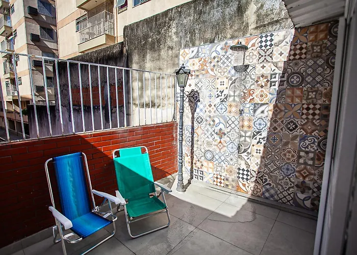 Espaço Sideral - Quartos com ar-condicionado, 5min Estádio Maracanã, 8min UERJ, shopping, 12min metrô, wi-fi 300mbp, ampla área comum com cozinha - prático e confortável Río de Janeiro