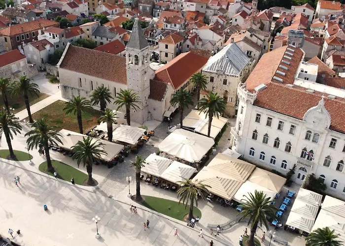 Villa Fontana Trogir