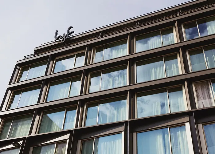Lyf Gambetta Paris Aparthotel