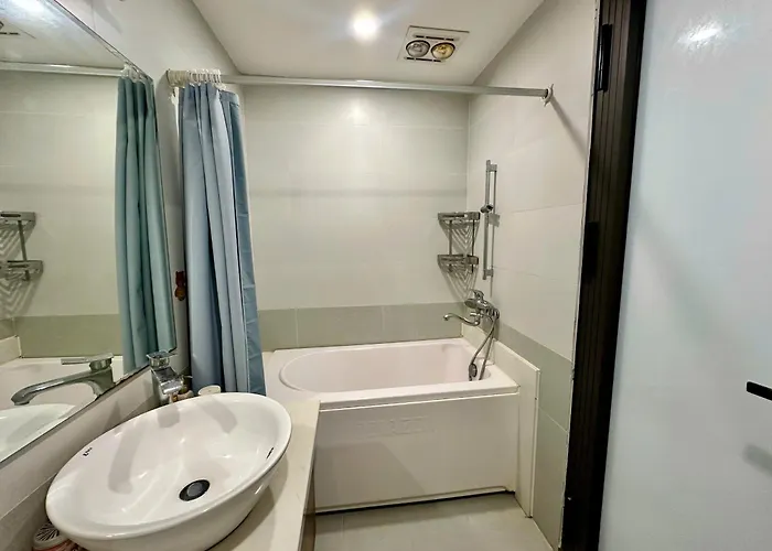 NINE HOUSING 60 Linh Lang Aparthotel Hà Nội