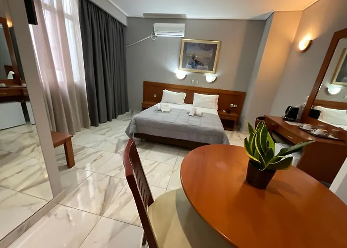 Piraeus Acropole Hotel