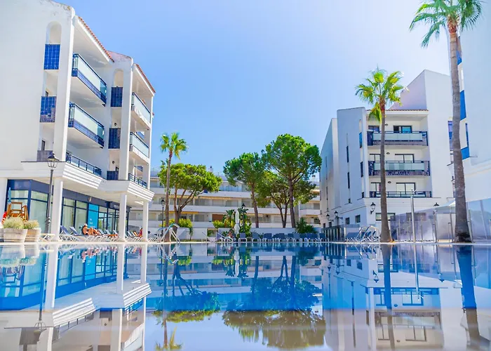 Pins Platja Apartments Cambrils