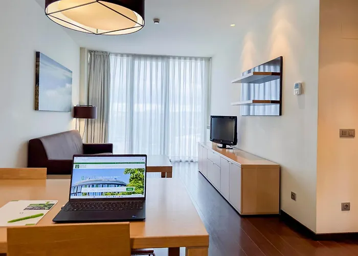 Hotel Jardines De Uleta Suites Vitoria-Gasteiz