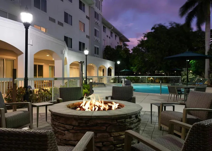Courtyard Fort Myers At I-75 And Gulf Coast Town Center Estero