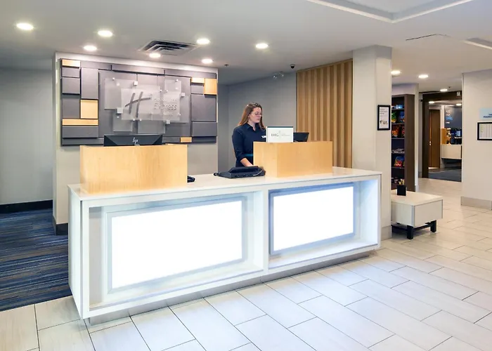 Holiday Inn Express Hotel & Suites-Hinton By Ihg