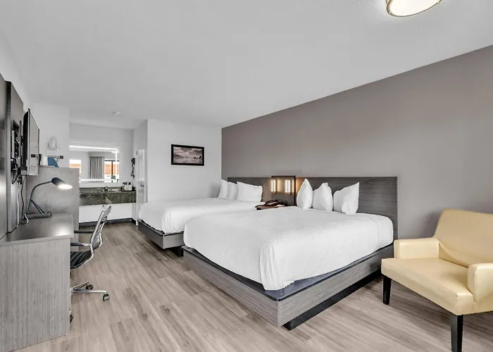 Baymont By Wyndham Rock Hill Hotel