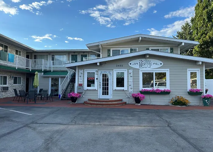 Empire Motel Penticton