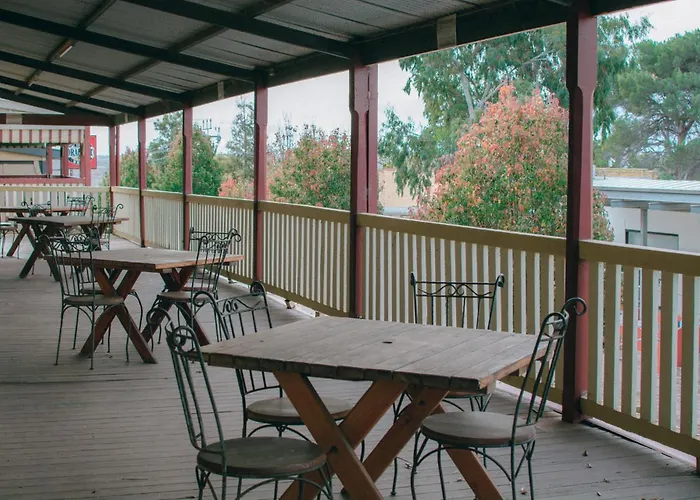 Balcony On Sixth Lodge Murray Bridge