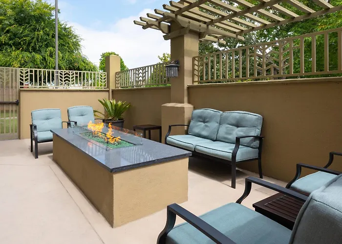 Larkspur Landing Extended Stay Suites Sunnyvale