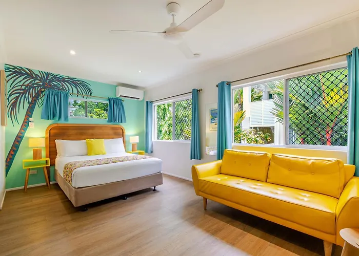 Port Douglas Motel