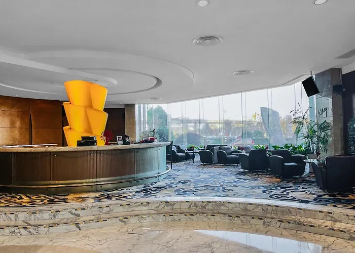 Ramada Plaza Pudong Shanghái