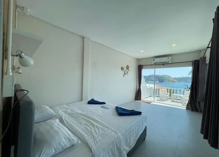 Naiharn On The Rock Resort Phuket Nai Harn