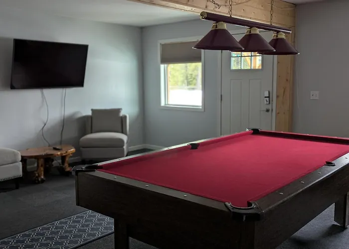 Twin Peaks Resort Valemount