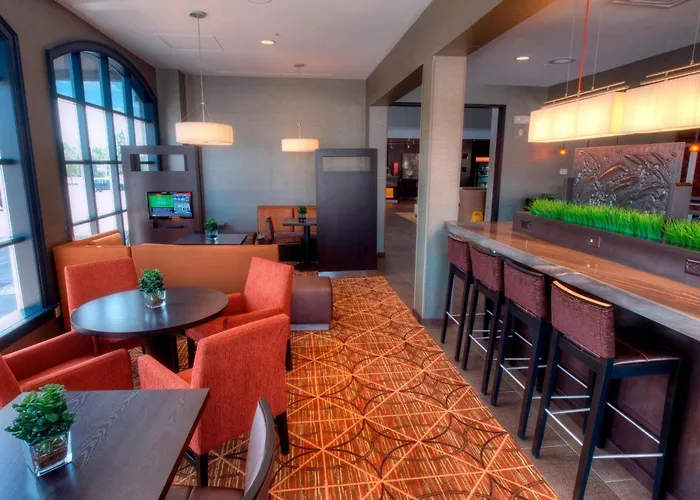 Courtyard By Marriott Waterloo St. Jacobs Hotel