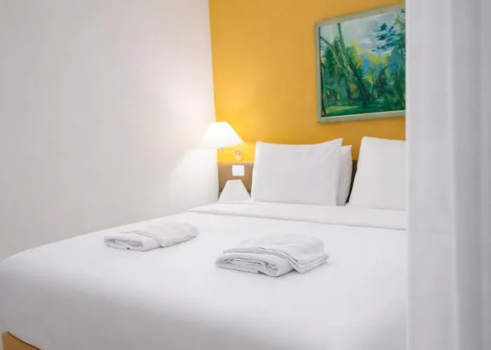 Arber Hotel Tirana