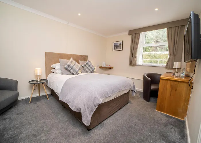 The Manor Hotel Crickhowell