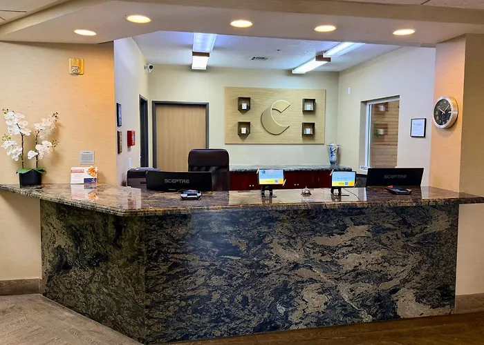 Comfort Inn & Suites Murrieta Temecula Wine Country