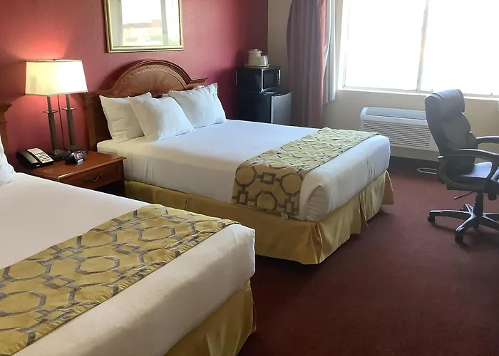 Baymont Inn & Suites By Wyndham Holbrook
