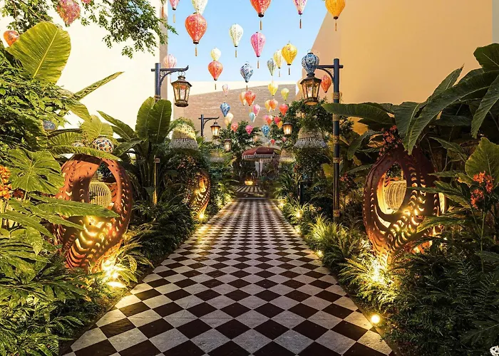 Paradise Hotel Hội An