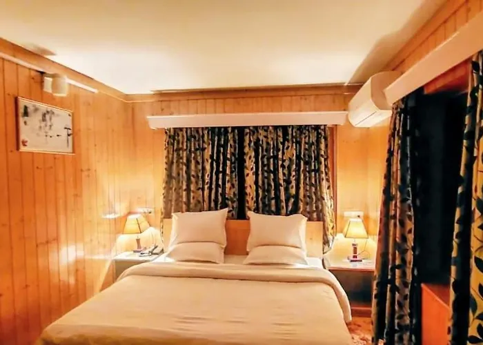 Ikraam Inn - Boutique Bed & Breakfast Srinagar 