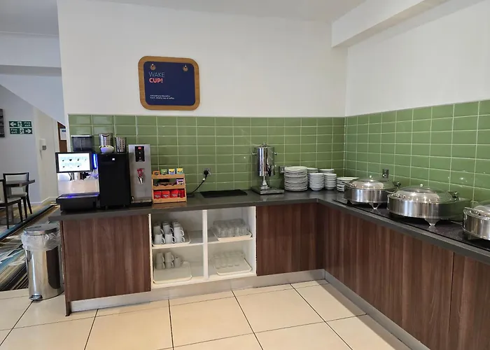 Holiday Inn Express Wakefield By Ihg