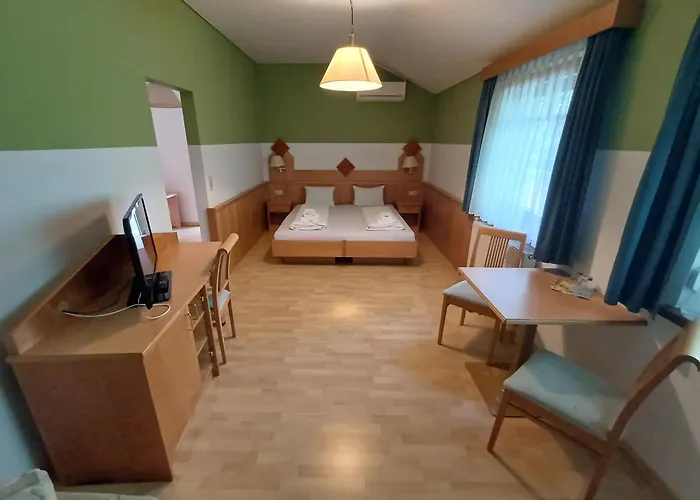 Hotel Georgshof Podersdorf am See