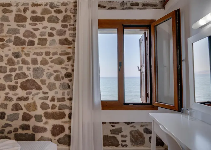 Olive Press Hotel Mithimna