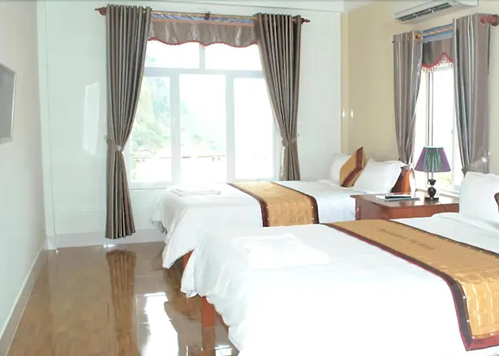 Paradise Hotel Phong Nha