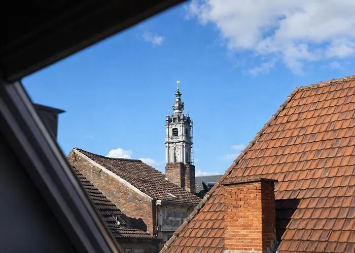Hotel Mons Dragon House
