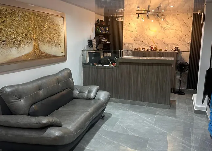 Hotel Confortel Armenia 