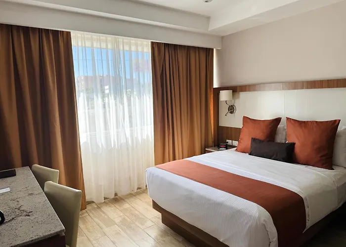 Hotel Soleil Business Class León