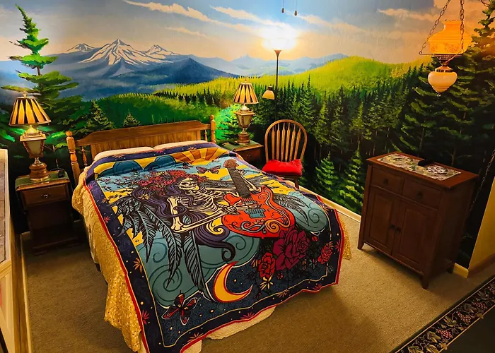 Itty Bitty Inn North Bend