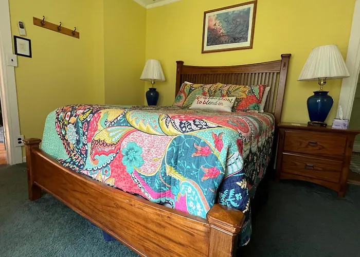 Rainbow Ridge Farms Bed & Breakfast Onalaska