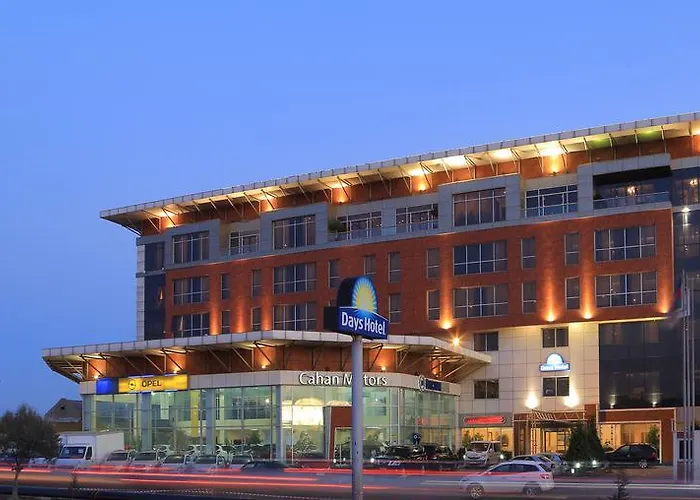 Days Hotel By Wyndham Bakoe