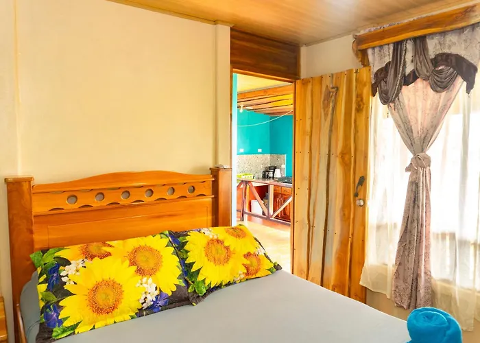 Hotel Casa Gitana Corcovado Tour Operador Drake Bay