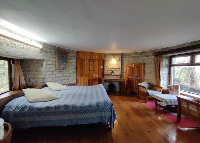 Khali Estate Hotel Binsar